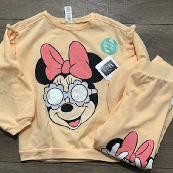 NEW Disney Minnie Mouse 2 Piece Sweatsuit Girls Size 6 Yellow Fleece - Picture 12 of 12